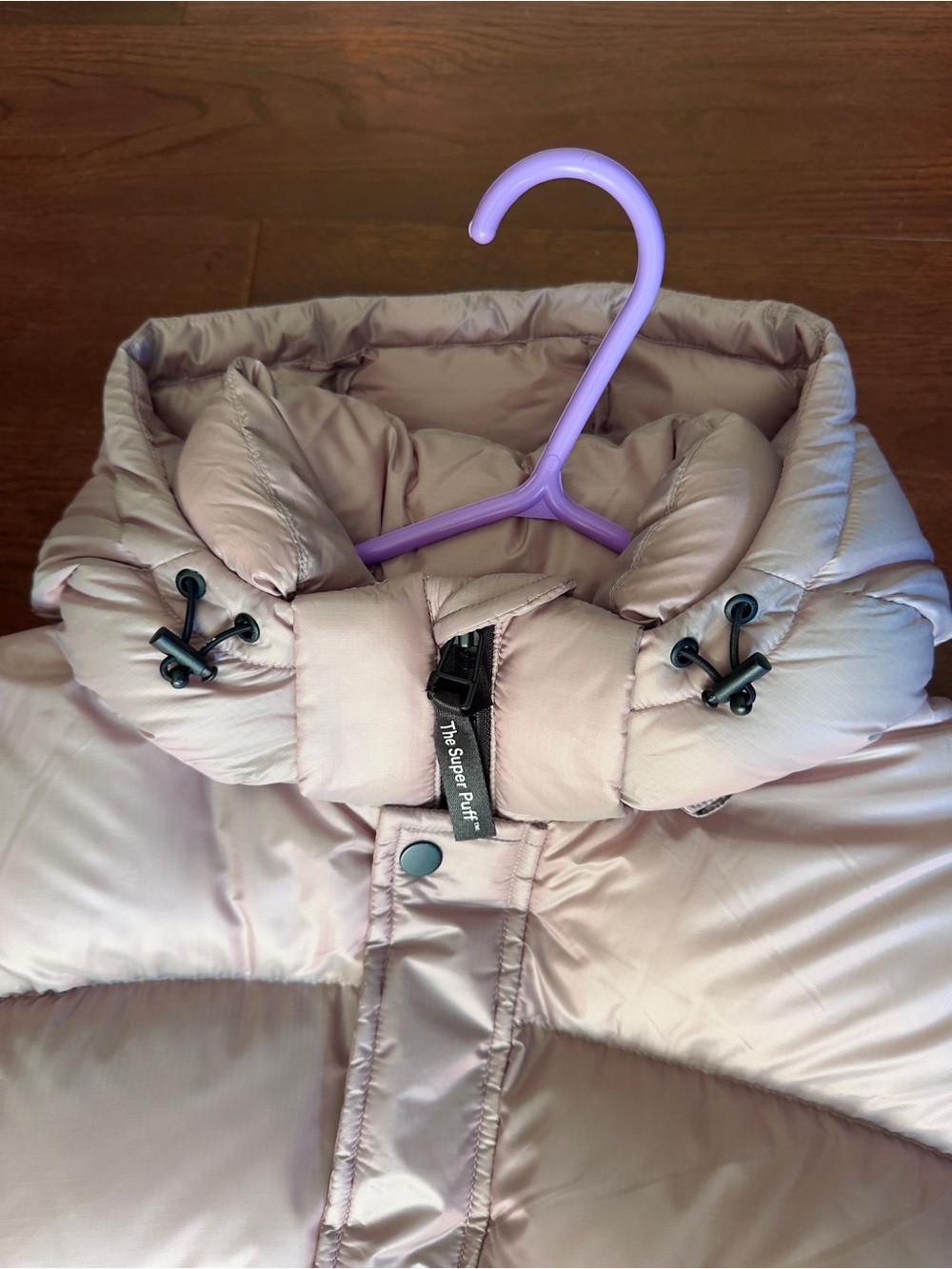 Aritzia TNA Super Puff Long Iridescent Rose Quartz Pink - Picture 5 of 7